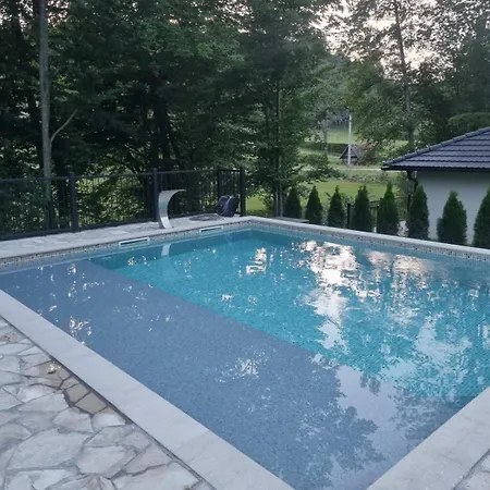 Chalet Kozara